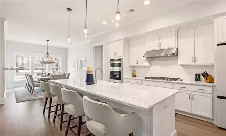 Imagine entertaining in this great kitchen