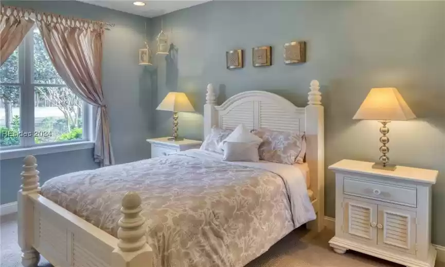 Guest bedroom