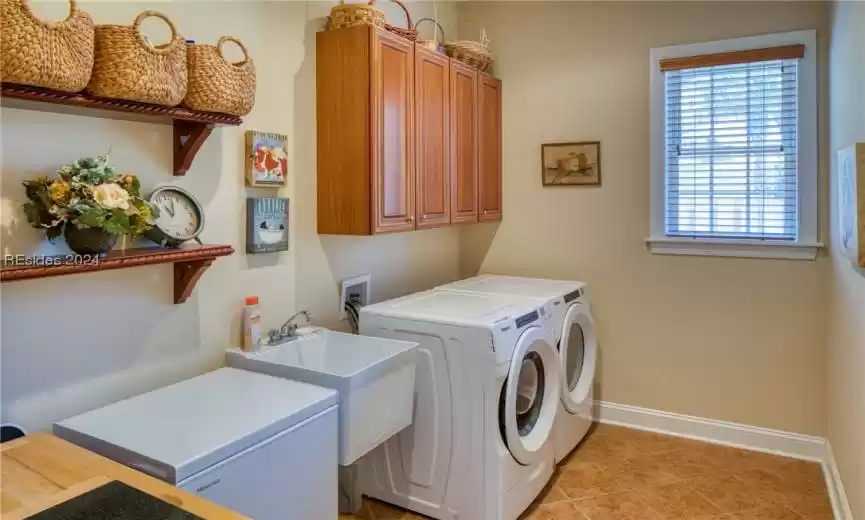 Bluffton, South Carolina 29910, 4 Bedrooms Bedrooms, ,3 BathroomsBathrooms,Residential,For Sale,441950