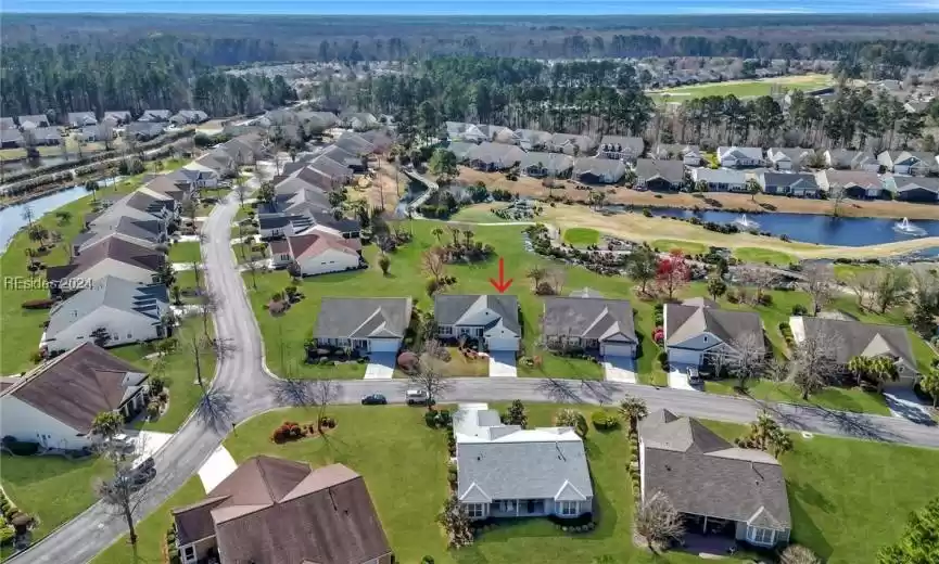 Bluffton, South Carolina 29909, 2 Bedrooms Bedrooms, ,2 BathroomsBathrooms,Residential,For Sale,442433