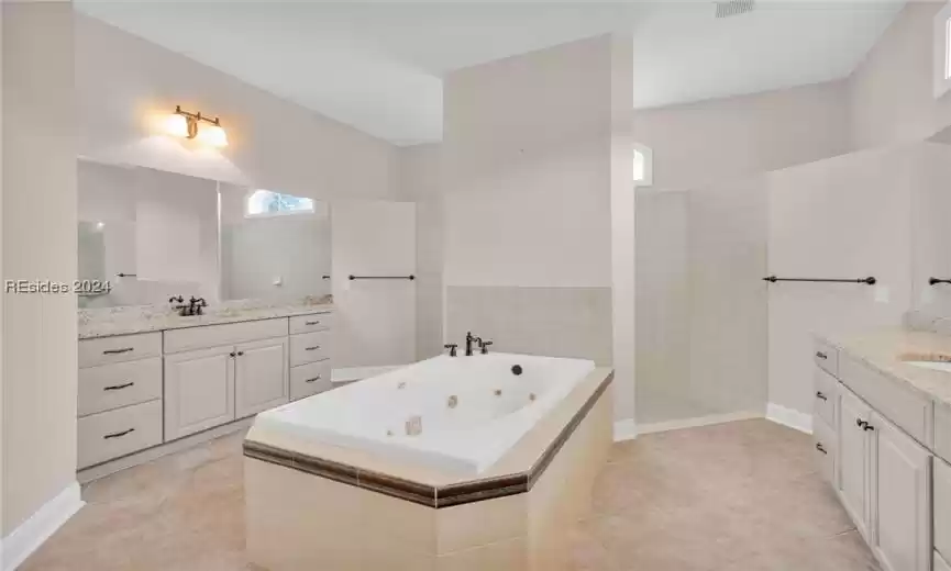 Bluffton, South Carolina 29910, 4 Bedrooms Bedrooms, ,4 BathroomsBathrooms,Residential,For Sale,442485