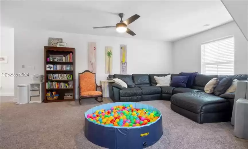 UPSTAIRS LOFT