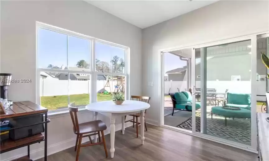 Breakfast area