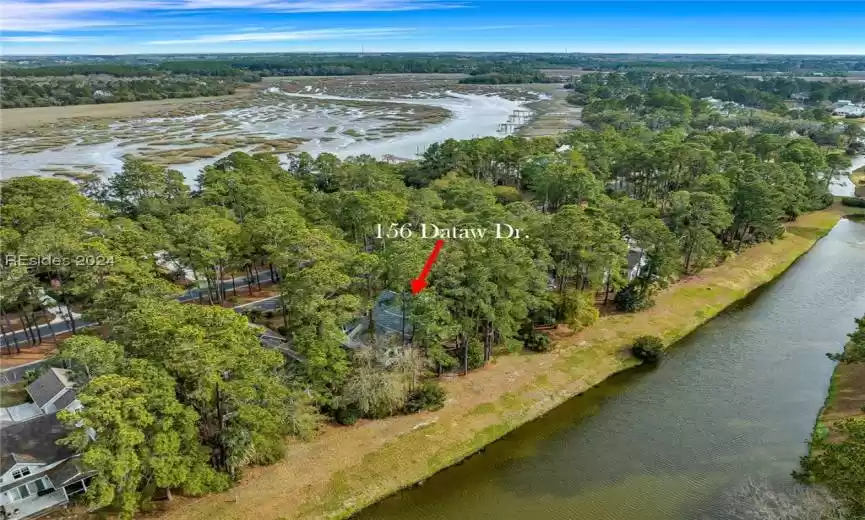 Back of the property showing the lagoon and tidal creek close by.