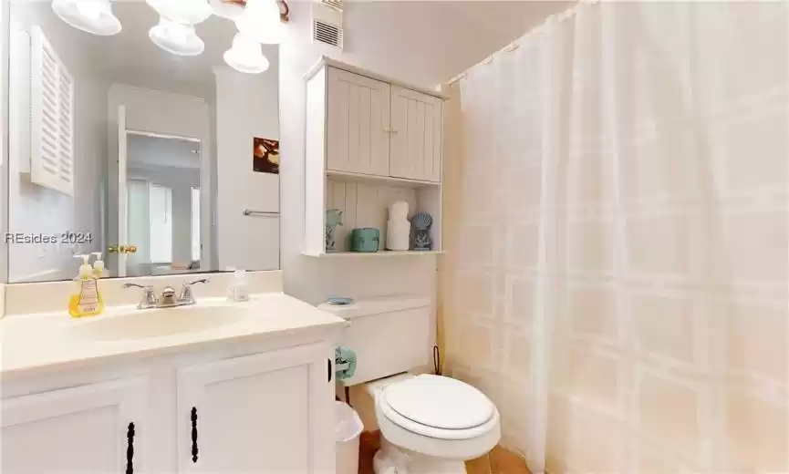 Bathroom 2