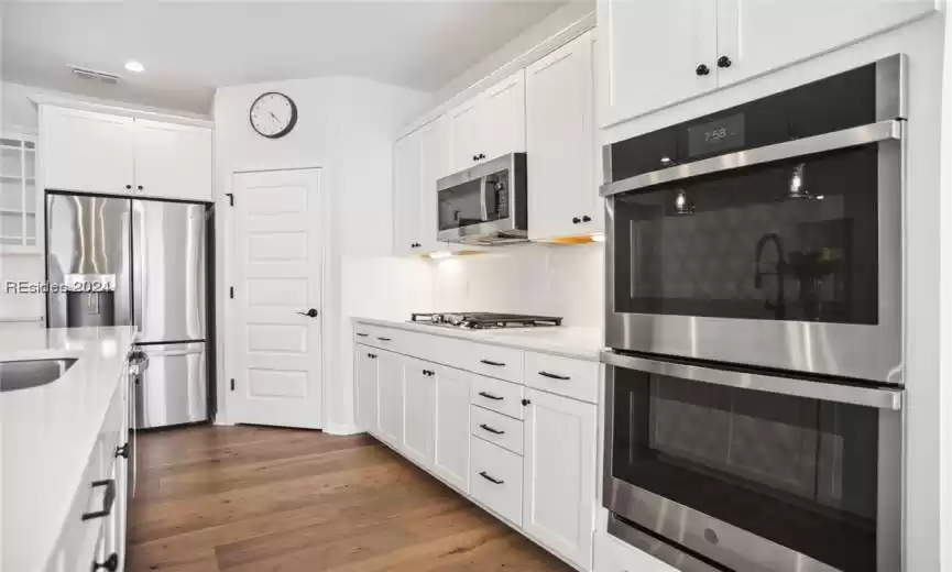 Bluffton, South Carolina 29910, 4 Bedrooms Bedrooms, ,3 BathroomsBathrooms,Residential,For Sale,442195