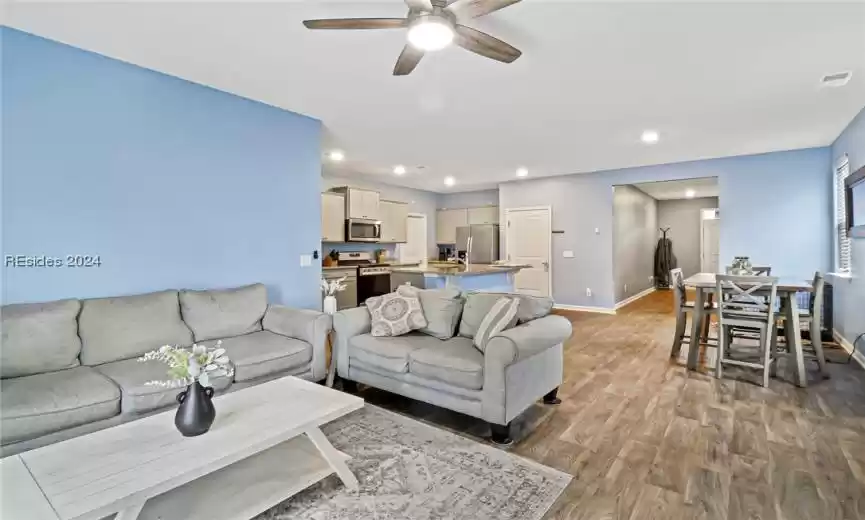 Bluffton, South Carolina 29909, 5 Bedrooms Bedrooms, ,3 BathroomsBathrooms,Residential,For Sale,442055