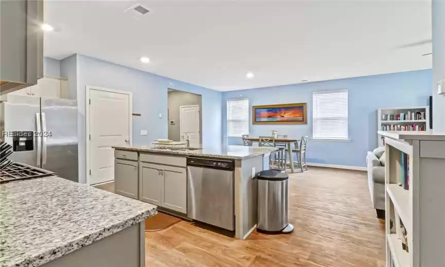 Bluffton, South Carolina 29909, 5 Bedrooms Bedrooms, ,3 BathroomsBathrooms,Residential,For Sale,442055