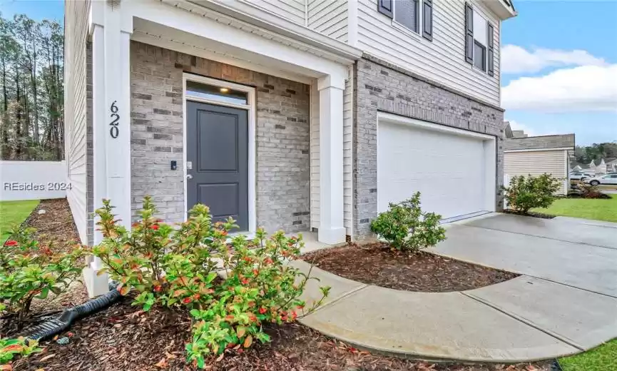 Bluffton, South Carolina 29909, 5 Bedrooms Bedrooms, ,3 BathroomsBathrooms,Residential,For Sale,442055