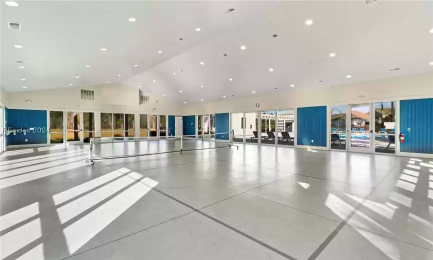 Bluffton, South Carolina 29909, 5 Bedrooms Bedrooms, ,3 BathroomsBathrooms,Residential,For Sale,442055