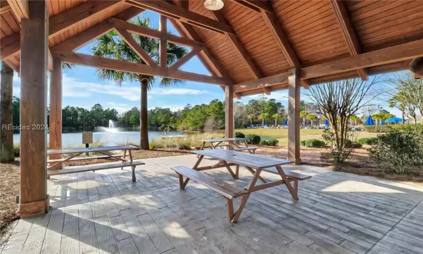 Bluffton, South Carolina 29909, 5 Bedrooms Bedrooms, ,3 BathroomsBathrooms,Residential,For Sale,442055