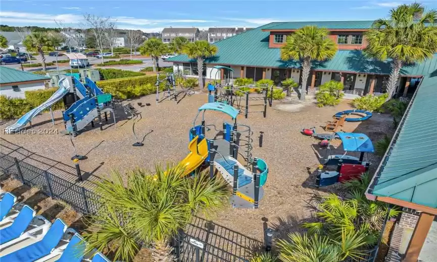 Bluffton, South Carolina 29909, 5 Bedrooms Bedrooms, ,3 BathroomsBathrooms,Residential,For Sale,442055