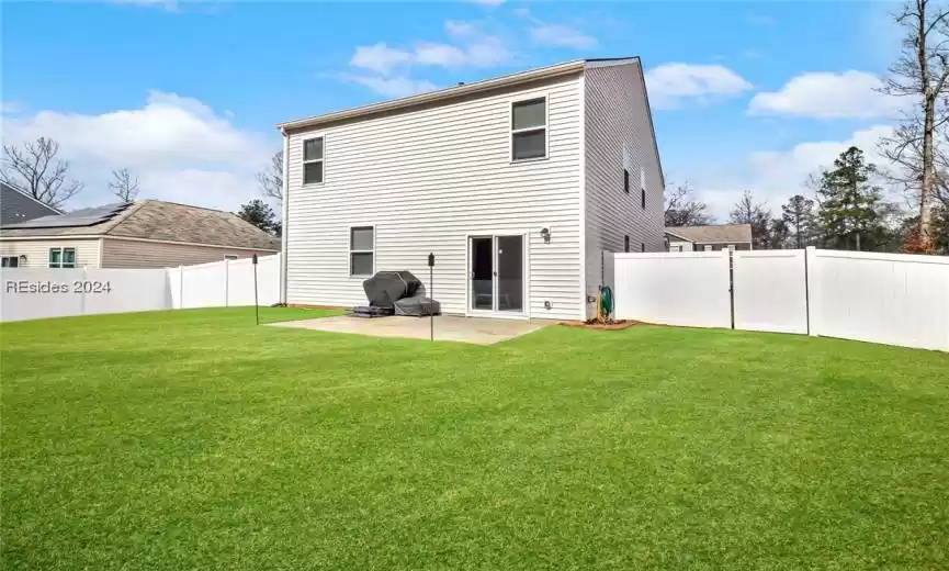 Bluffton, South Carolina 29909, 5 Bedrooms Bedrooms, ,3 BathroomsBathrooms,Residential,For Sale,442055