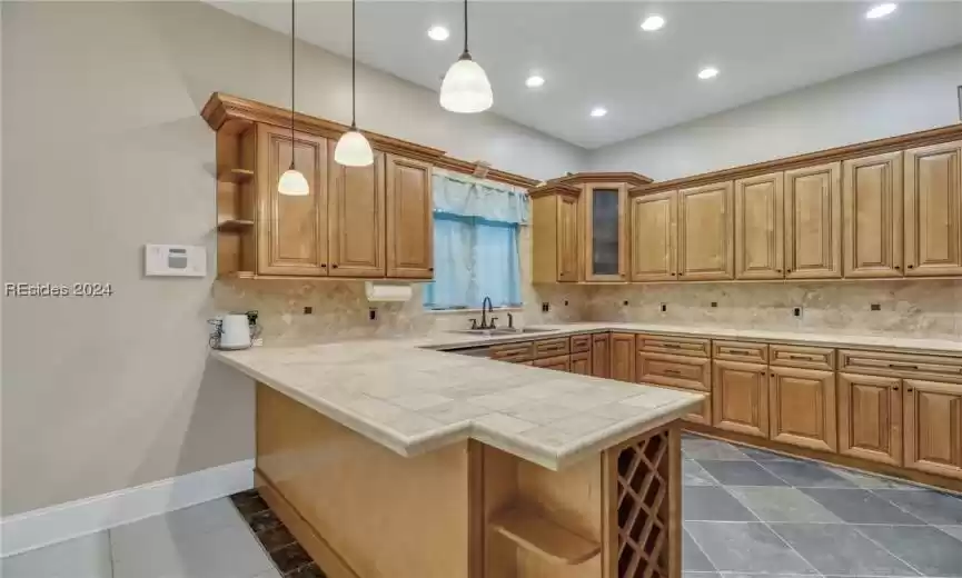 Ridgeland, South Carolina 29936, 3 Bedrooms Bedrooms, ,2 BathroomsBathrooms,Residential,For Sale,442302