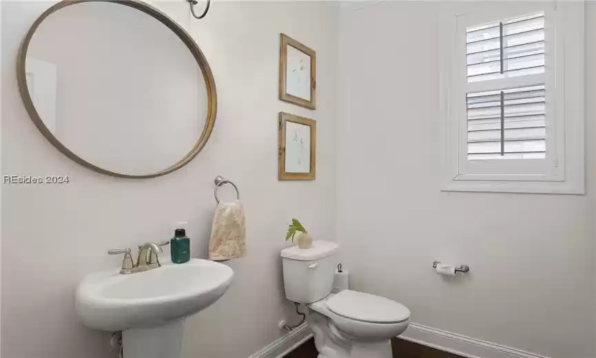 Beaufort, South Carolina 29907, 4 Bedrooms Bedrooms, ,3 BathroomsBathrooms,Residential,For Sale,441899