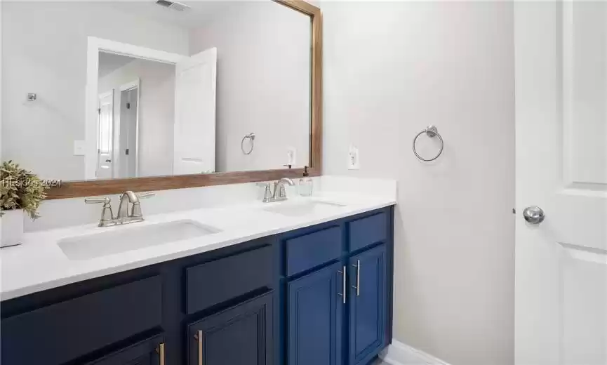 Beaufort, South Carolina 29907, 4 Bedrooms Bedrooms, ,3 BathroomsBathrooms,Residential,For Sale,441899