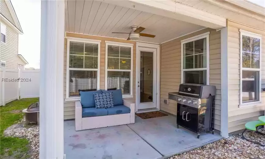 Beaufort, South Carolina 29907, 4 Bedrooms Bedrooms, ,3 BathroomsBathrooms,Residential,For Sale,441899