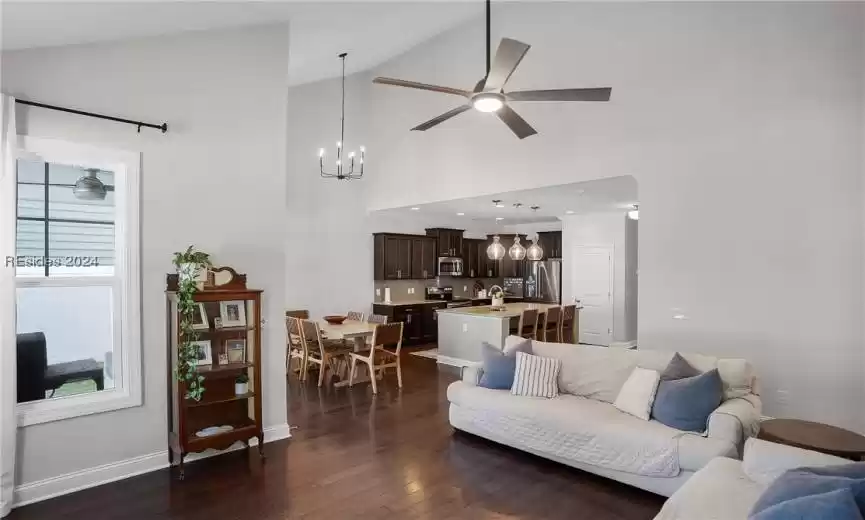 Beaufort, South Carolina 29907, 4 Bedrooms Bedrooms, ,3 BathroomsBathrooms,Residential,For Sale,441899