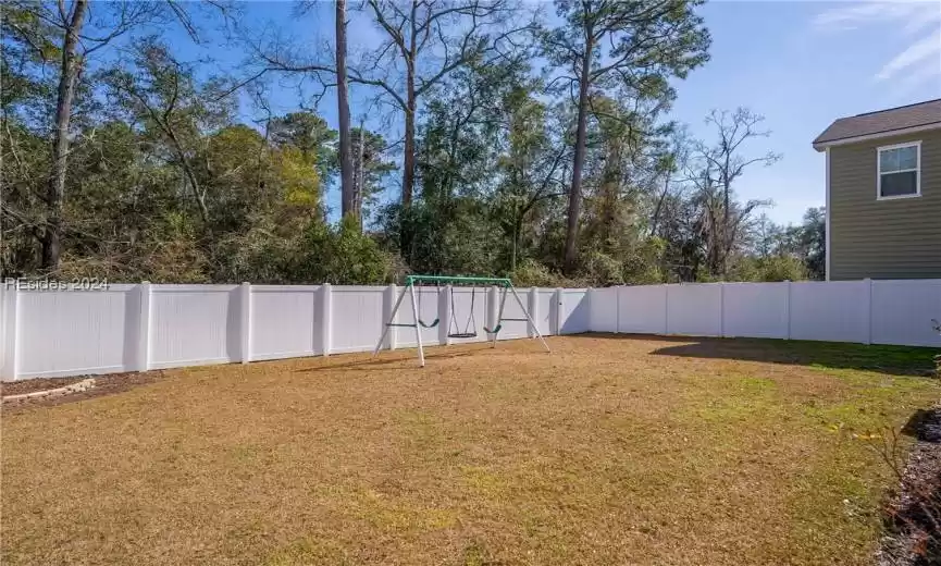 Beaufort, South Carolina 29907, 4 Bedrooms Bedrooms, ,3 BathroomsBathrooms,Residential,For Sale,441899