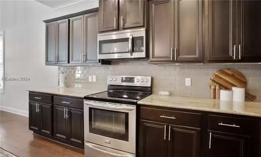 Beaufort, South Carolina 29907, 4 Bedrooms Bedrooms, ,3 BathroomsBathrooms,Residential,For Sale,441899