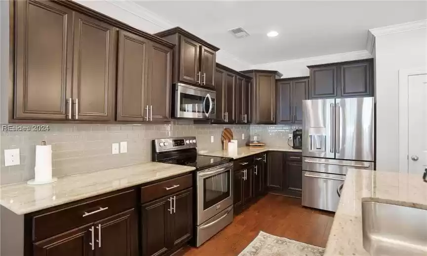 Beaufort, South Carolina 29907, 4 Bedrooms Bedrooms, ,3 BathroomsBathrooms,Residential,For Sale,441899
