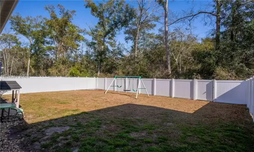 Beaufort, South Carolina 29907, 4 Bedrooms Bedrooms, ,3 BathroomsBathrooms,Residential,For Sale,441899