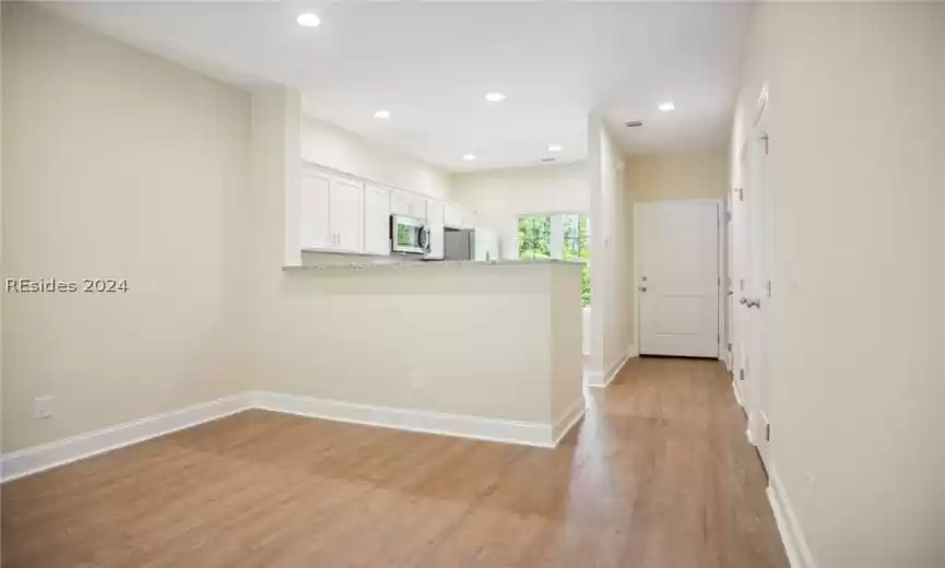 Beaufort, South Carolina 29906, 2 Bedrooms Bedrooms, ,2 BathroomsBathrooms,Residential,For Sale,442527