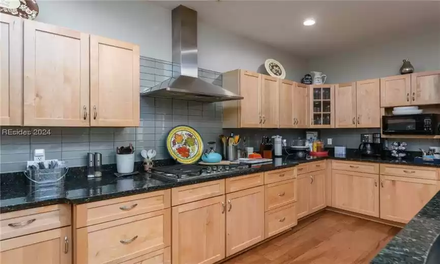 Bluffton, South Carolina 29910, 4 Bedrooms Bedrooms, ,4 BathroomsBathrooms,Residential,For Sale,442512
