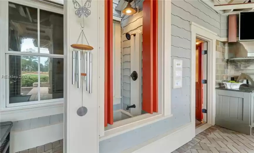 Bluffton, South Carolina 29909, 5 Bedrooms Bedrooms, ,4 BathroomsBathrooms,Residential,For Sale,442540