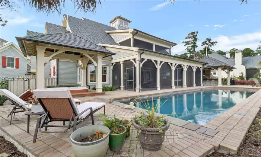 Bluffton, South Carolina 29909, 5 Bedrooms Bedrooms, ,4 BathroomsBathrooms,Residential,For Sale,442540