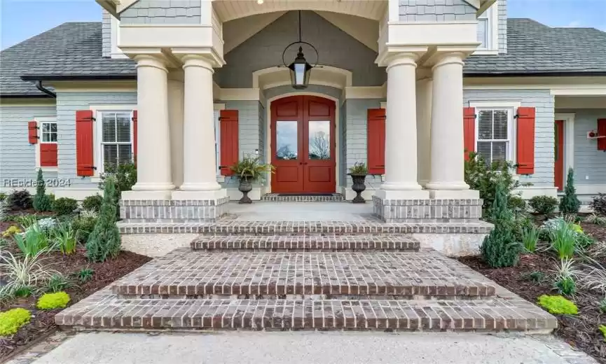 Bluffton, South Carolina 29909, 5 Bedrooms Bedrooms, ,4 BathroomsBathrooms,Residential,For Sale,442540