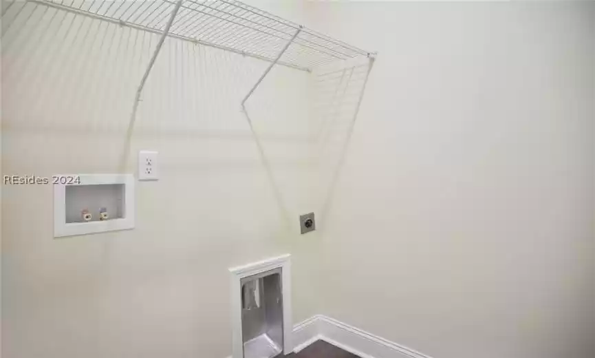 Beaufort, South Carolina 29906, 2 Bedrooms Bedrooms, ,2 BathroomsBathrooms,Residential,For Sale,442520