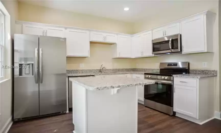 Beaufort, South Carolina 29906, 2 Bedrooms Bedrooms, ,2 BathroomsBathrooms,Residential,For Sale,442520