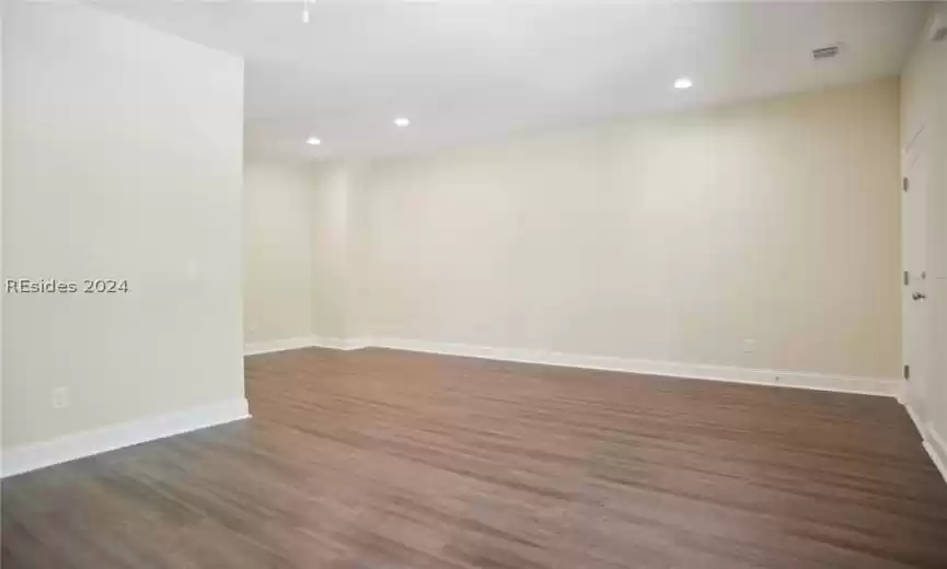 Beaufort, South Carolina 29906, 2 Bedrooms Bedrooms, ,2 BathroomsBathrooms,Residential,For Sale,442520