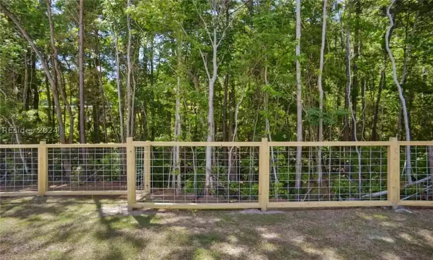 Beaufort, South Carolina 29906, 2 Bedrooms Bedrooms, ,2 BathroomsBathrooms,Residential,For Sale,442520