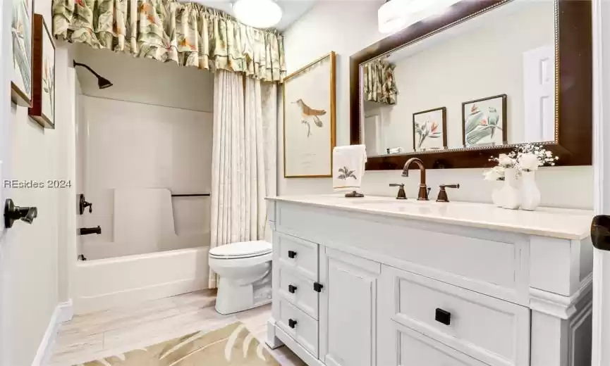 Hilton Head Island, South Carolina 29926, 3 Bedrooms Bedrooms, ,2 BathroomsBathrooms,Residential,For Sale,442314