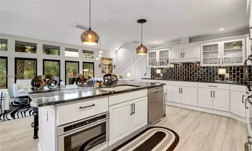 Hilton Head Island, South Carolina 29926, 3 Bedrooms Bedrooms, ,2 BathroomsBathrooms,Residential,For Sale,442314