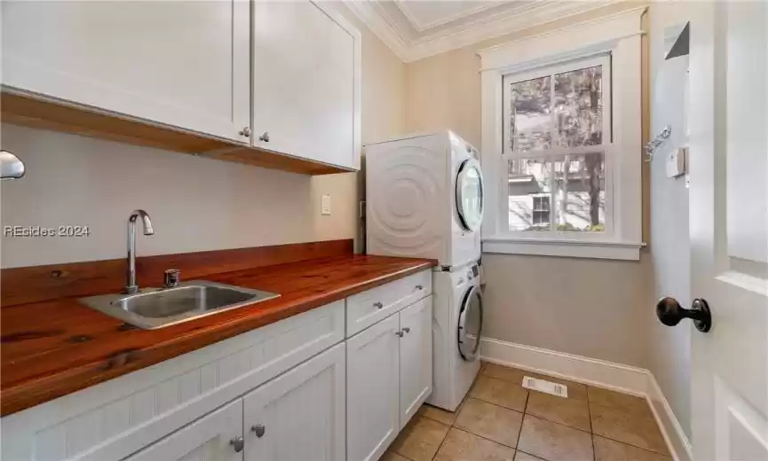 Beaufort, South Carolina 29906, 4 Bedrooms Bedrooms, ,3 BathroomsBathrooms,Residential,For Sale,442522