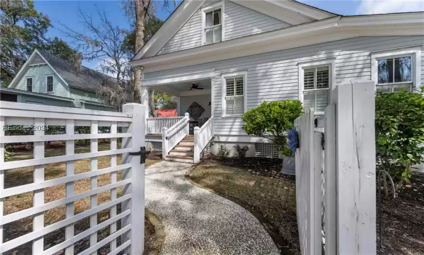 Beaufort, South Carolina 29906, 4 Bedrooms Bedrooms, ,3 BathroomsBathrooms,Residential,For Sale,442522