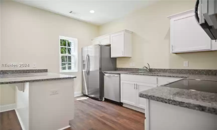 Beaufort, South Carolina 29906, 3 Bedrooms Bedrooms, ,2 BathroomsBathrooms,Residential,For Sale,442619