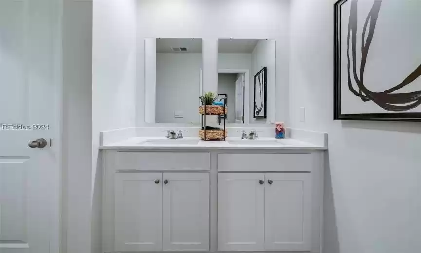 Ridgeland, South Carolina 29936, 5 Bedrooms Bedrooms, ,3 BathroomsBathrooms,Residential,For Sale,442608
