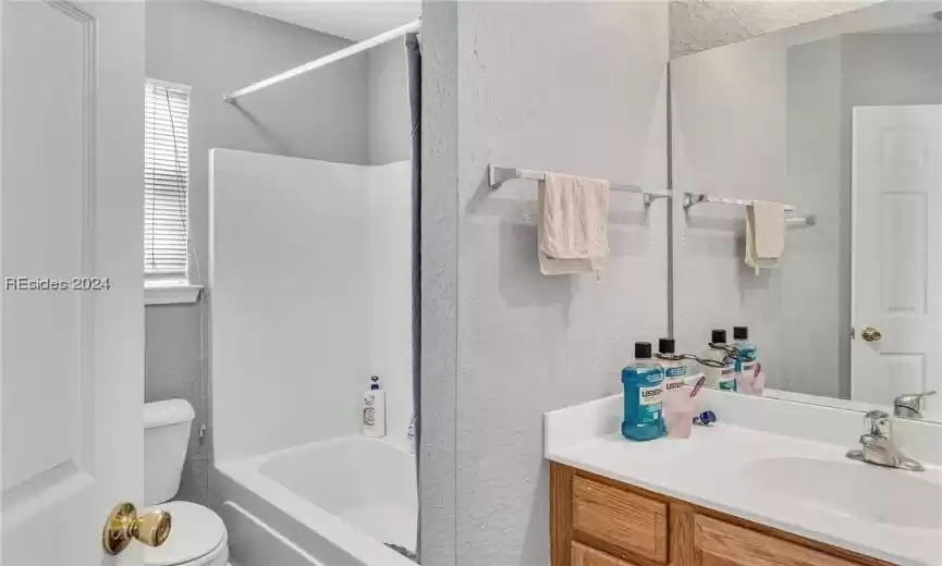 Bluffton, South Carolina 29909, 3 Bedrooms Bedrooms, ,2 BathroomsBathrooms,Residential,For Sale,442598