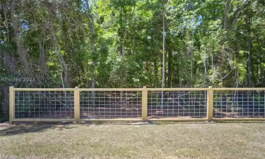 Beaufort, South Carolina 29906, 3 Bedrooms Bedrooms, ,2 BathroomsBathrooms,Residential,For Sale,442592