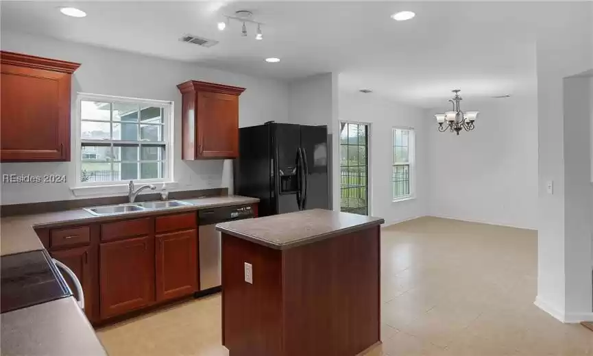 Beaufort, South Carolina 29906, 4 Bedrooms Bedrooms, ,2 BathroomsBathrooms,Residential,For Sale,442590