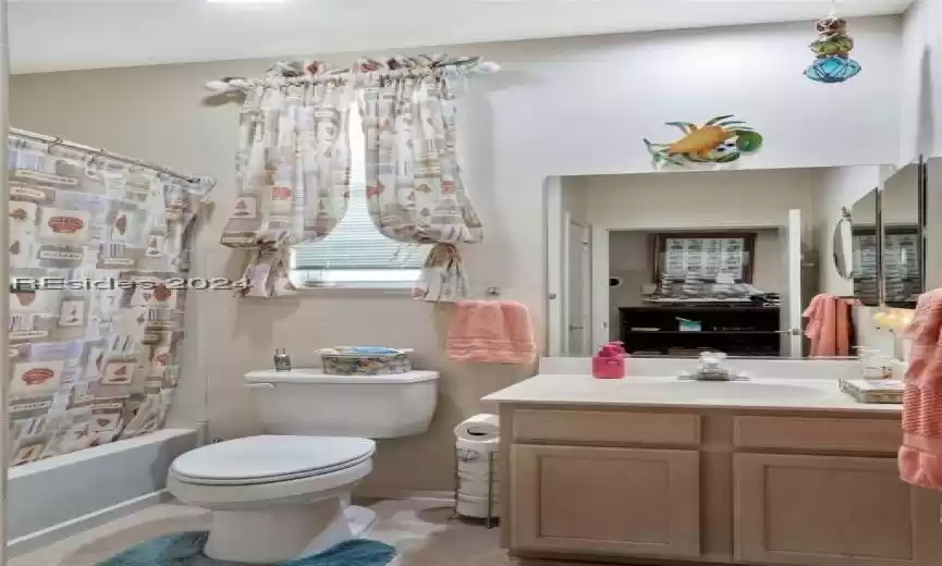 Bluffton, South Carolina 29909, 2 Bedrooms Bedrooms, ,2 BathroomsBathrooms,Residential,For Sale,442362