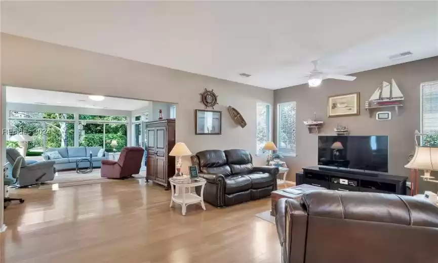 Bluffton, South Carolina 29909, 2 Bedrooms Bedrooms, ,2 BathroomsBathrooms,Residential,For Sale,442362