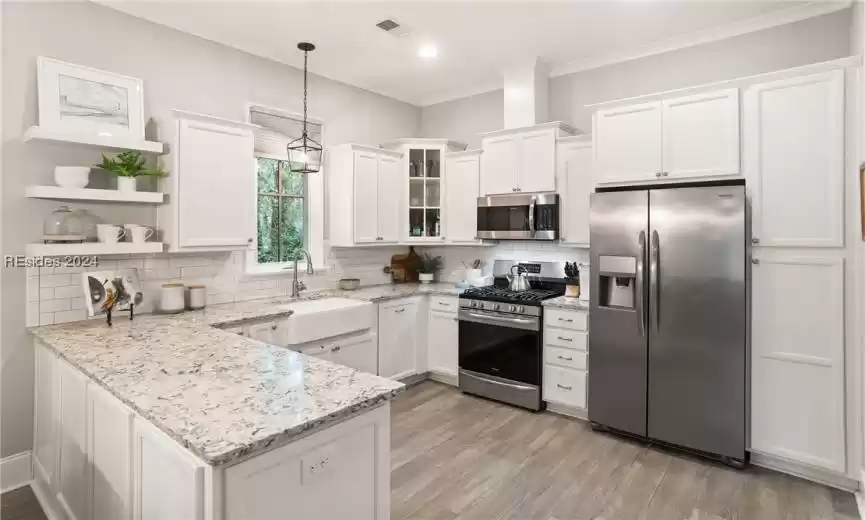 Beaufort, South Carolina 29907, 2 Bedrooms Bedrooms, ,2 BathroomsBathrooms,Residential,For Sale,442123