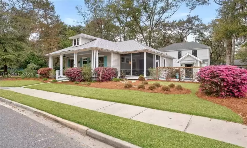 Beaufort, South Carolina 29907, 2 Bedrooms Bedrooms, ,2 BathroomsBathrooms,Residential,For Sale,442123