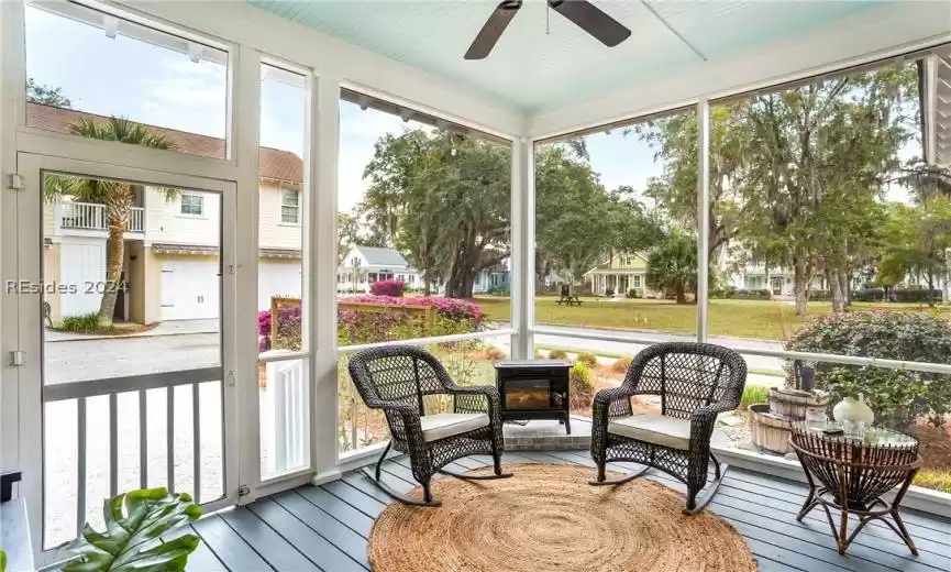 Beaufort, South Carolina 29907, 2 Bedrooms Bedrooms, ,2 BathroomsBathrooms,Residential,For Sale,442123