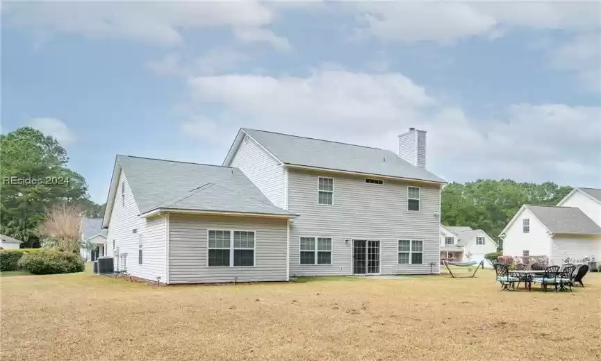 Bluffton, South Carolina 29910, 5 Bedrooms Bedrooms, ,3 BathroomsBathrooms,Residential,For Sale,442634